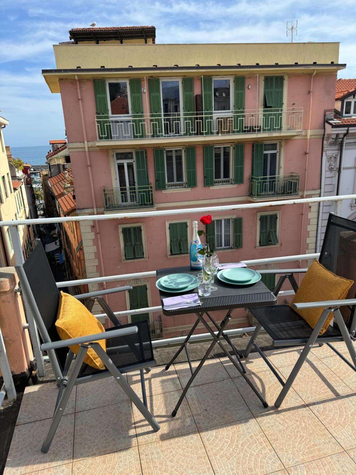 Casa Sarah Apartment Sanremo Exterior foto